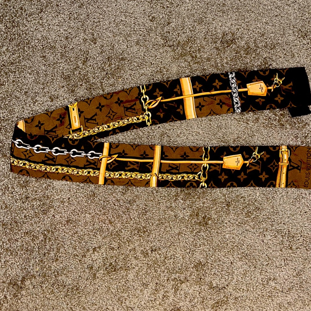 Louis Vuitton head band